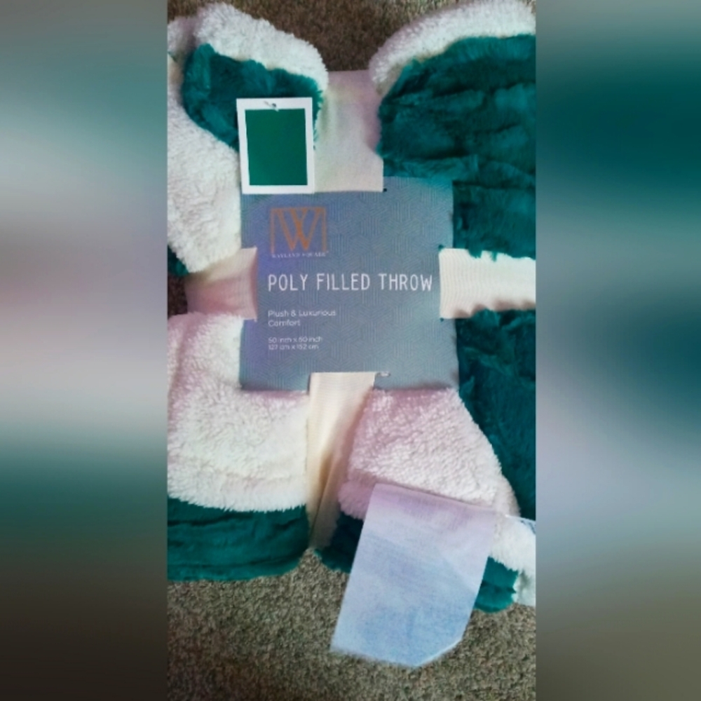 Teal and White Poly Filled Throw